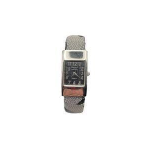 Vintage Women's Designer Collection #714 Quarts Watch